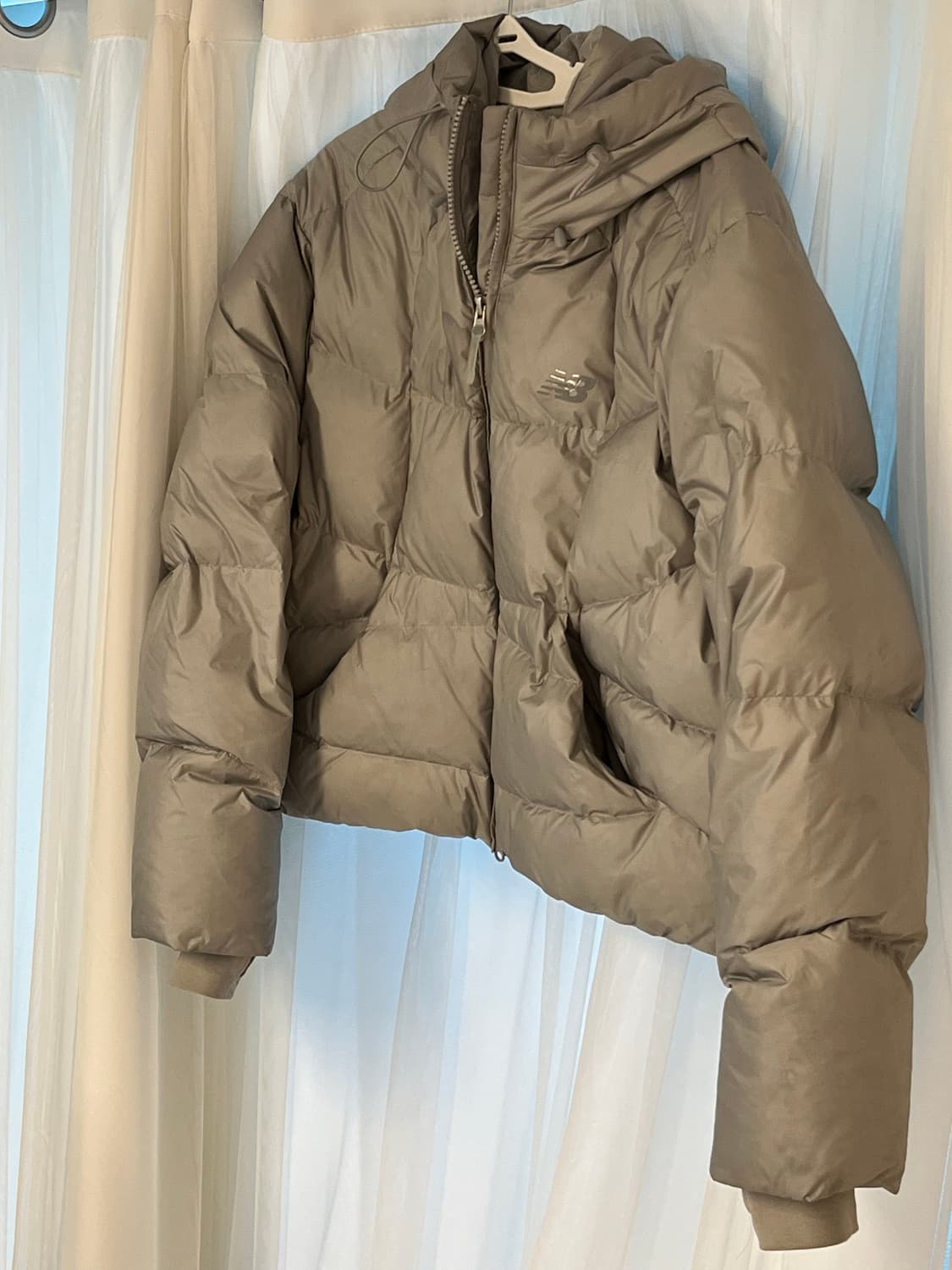 뉴발란스 실버패딩 상품이미지1