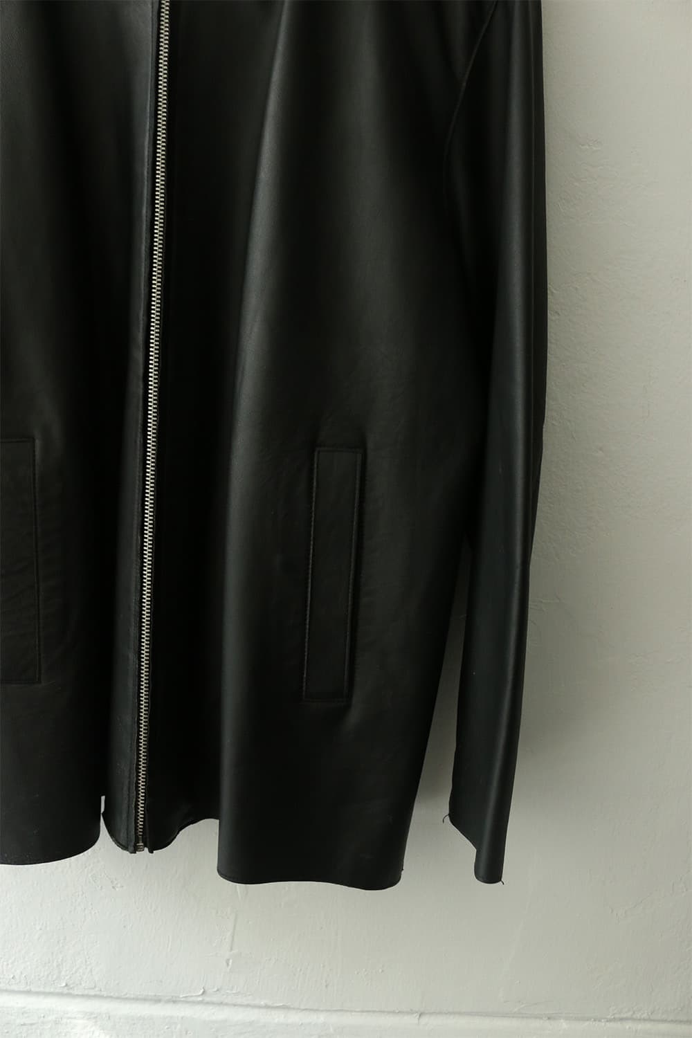 빔즈 블랙 레더 후드 집업 자켓 상품이미지5