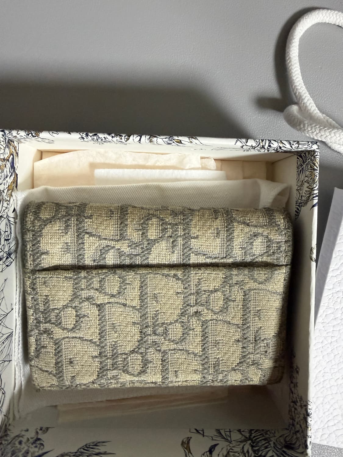 디올 오블리크 지갑 풀박스 상품이미지2