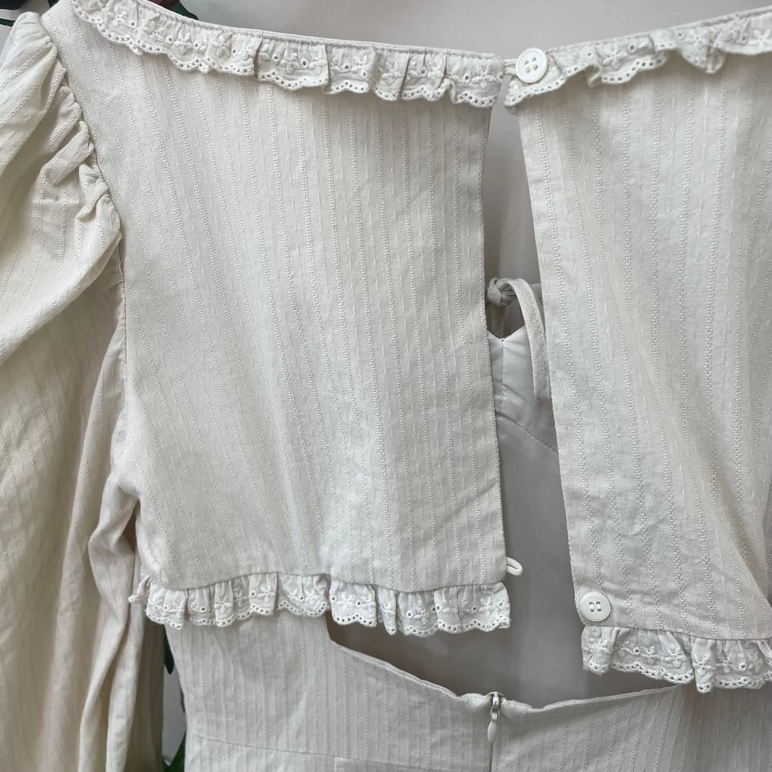 모리 페어리 어나더에비뉴 레이스 러플 원피스  상품이미지5