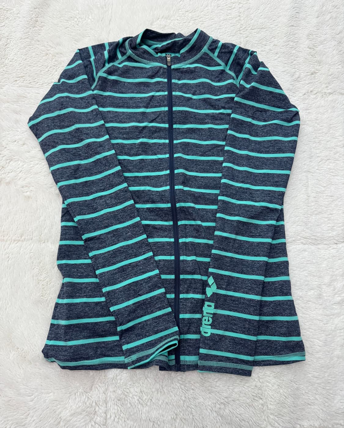 아레나 래쉬가드 상품이미지1