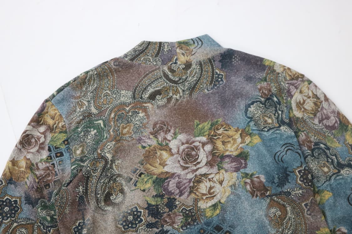 아데소(adesso) 빈티지 플라워 페이즐리 하프넥 니트 탑 (L) 상품이미지8