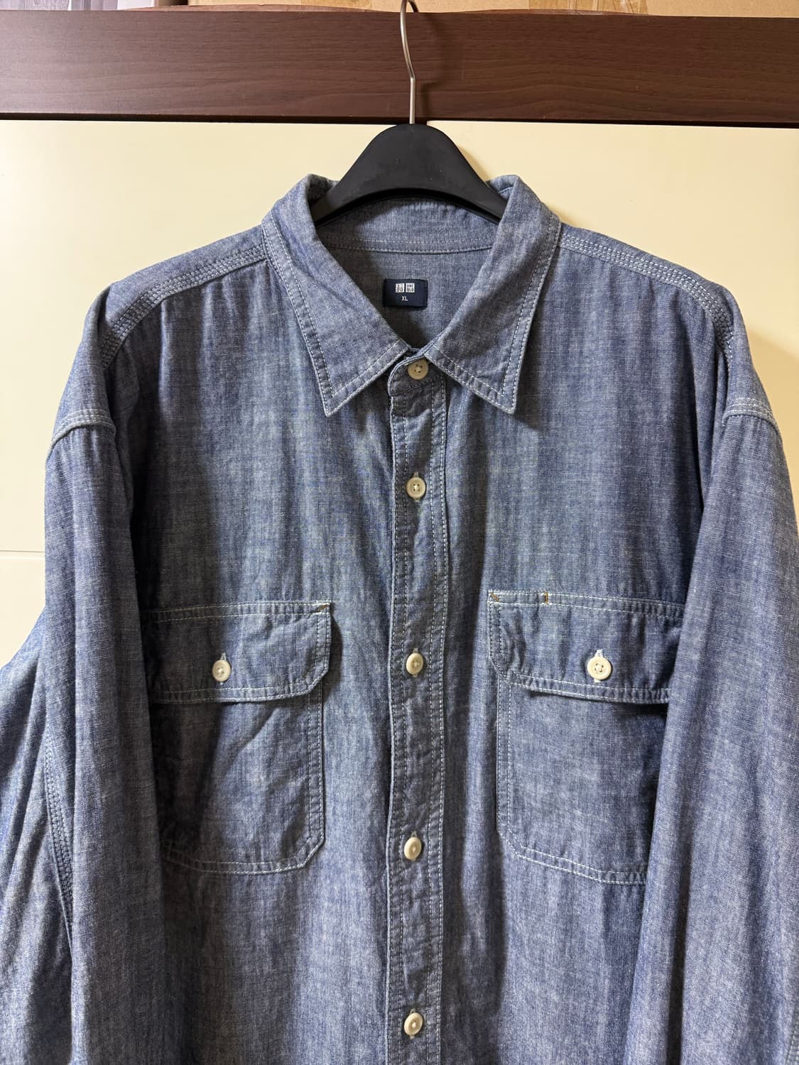 유니클로 샴브레이셔츠 XL 상품이미지2