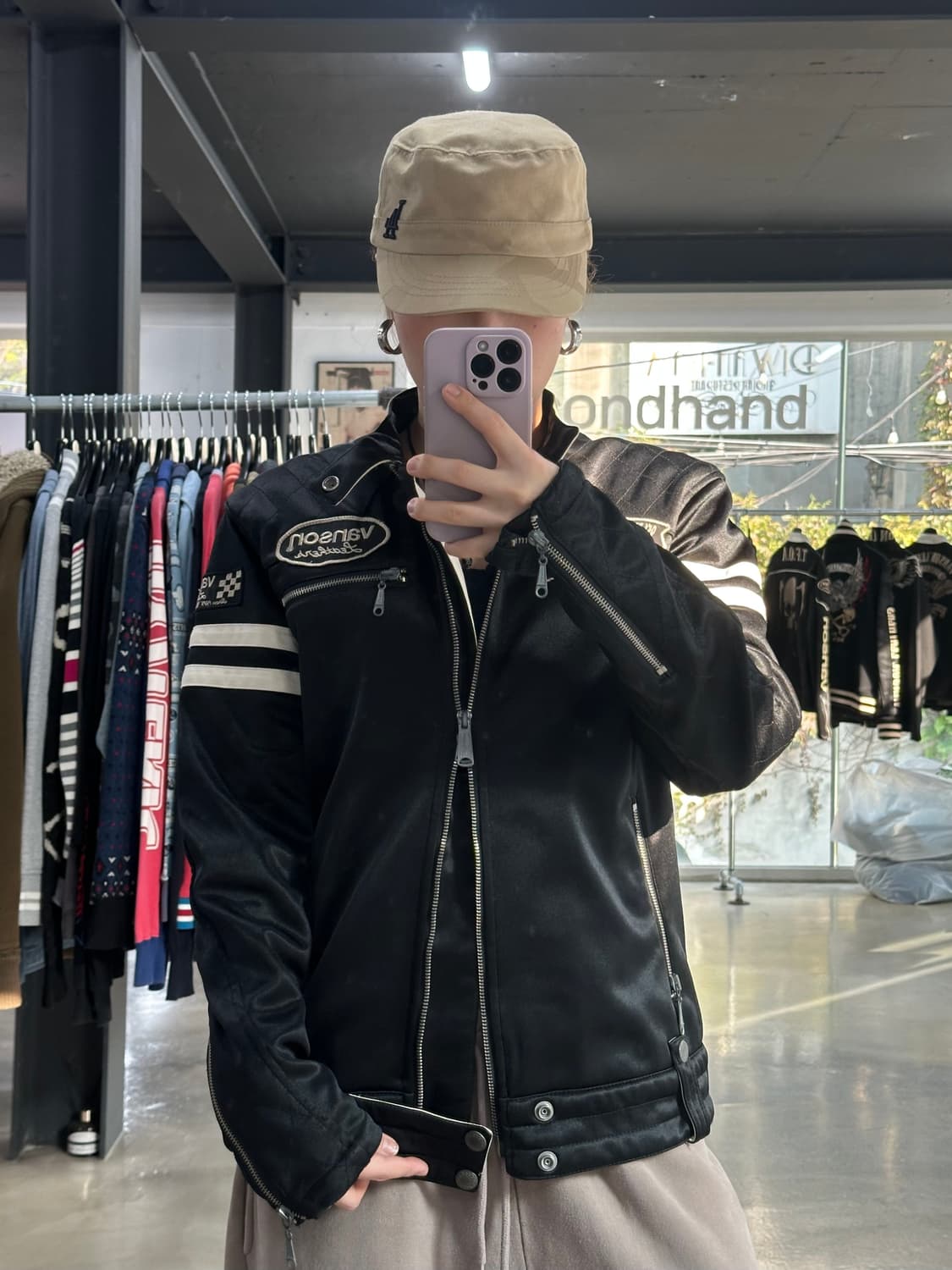 벤슨 윙자수 넥버클 투웨이 라이더자켓 상품이미지4