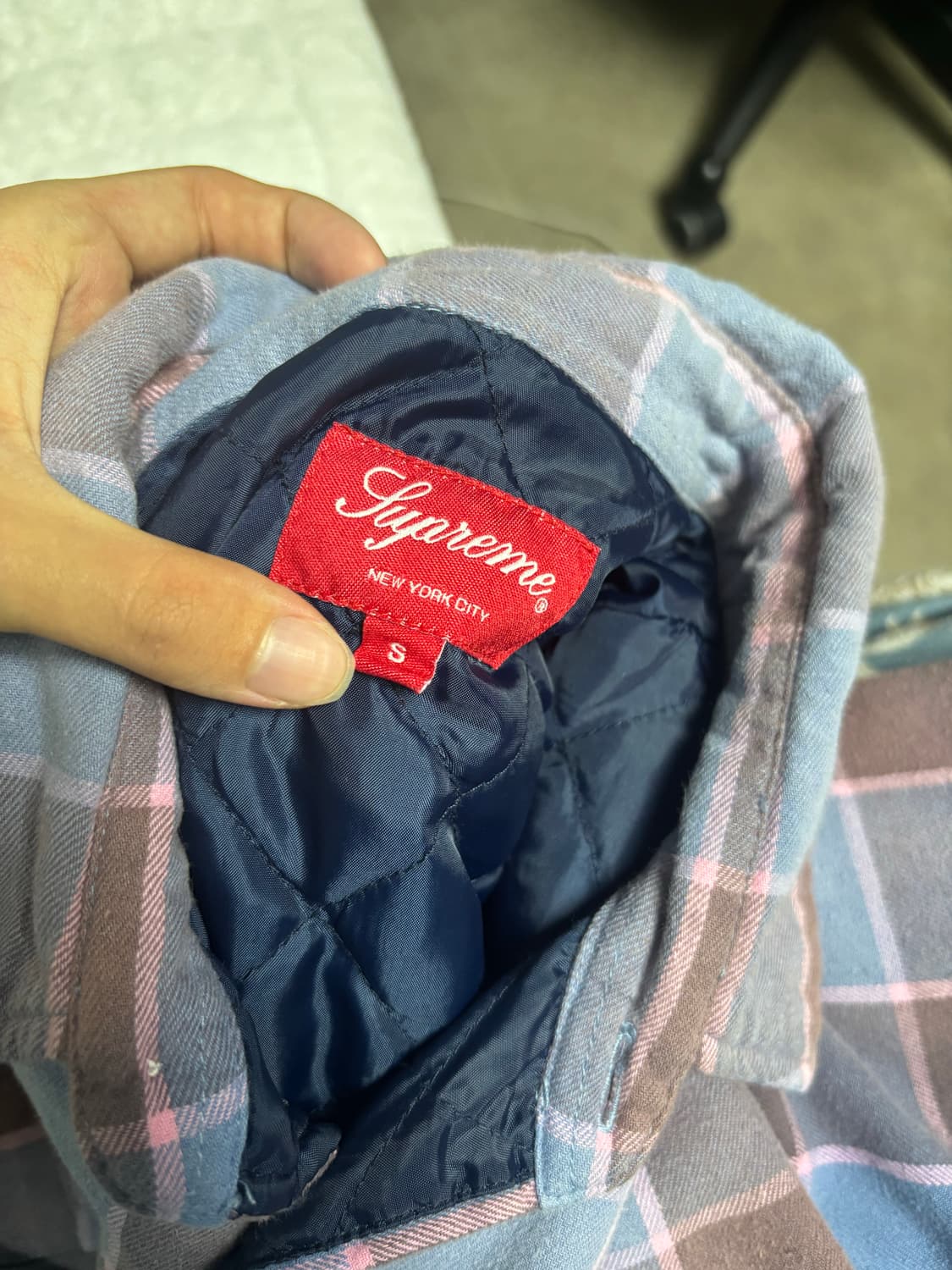 18aw 슈프림 퀼팅 셔츠 상품이미지5