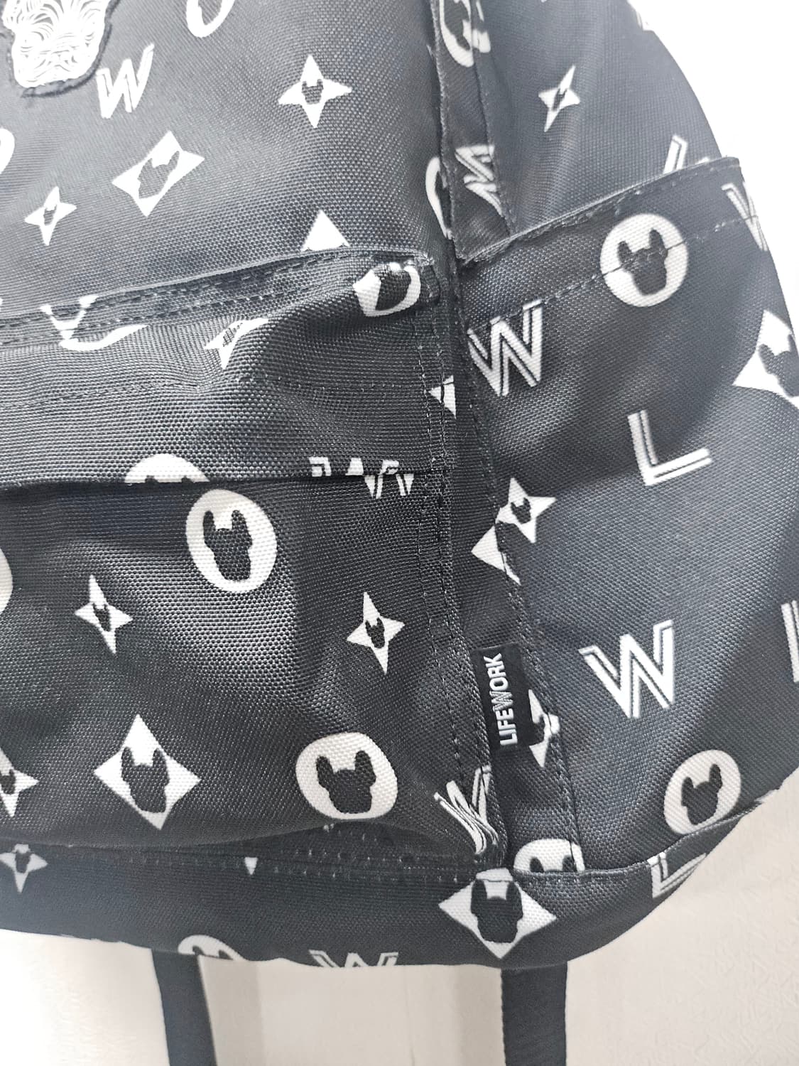 라이프워크 라독 데일리  블랙 패턴 백팩 상품이미지4