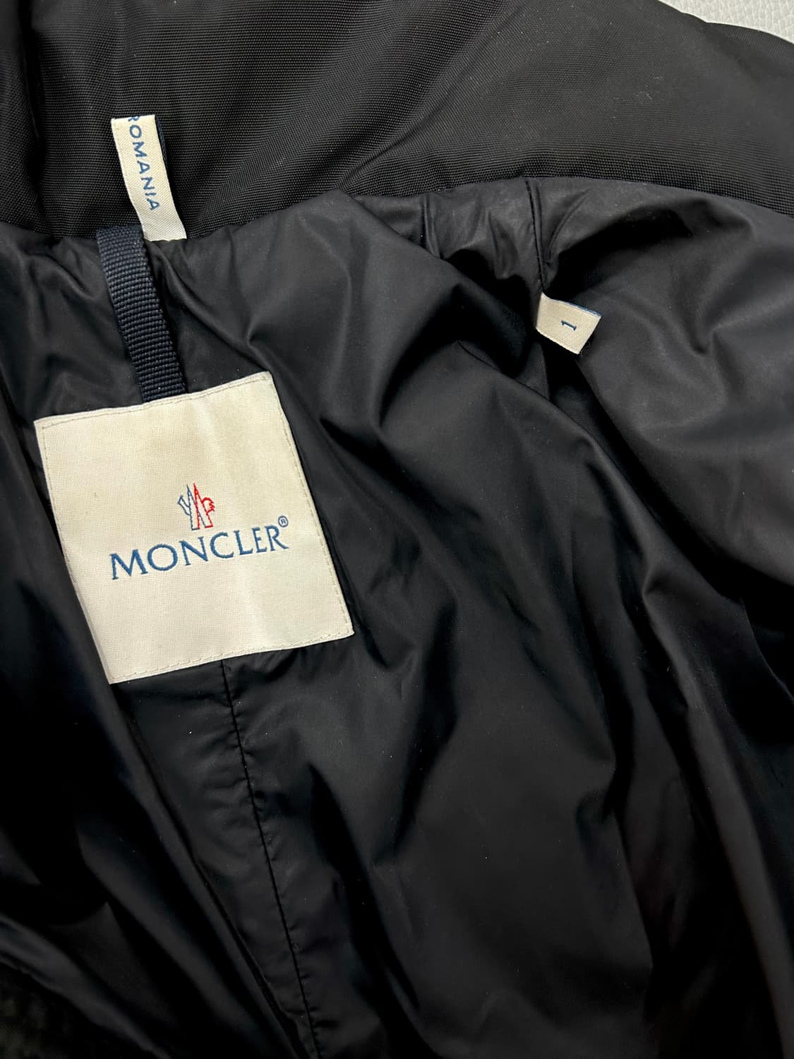 몽클레어 여성 블랙 롱패딩(1) 상품이미지10