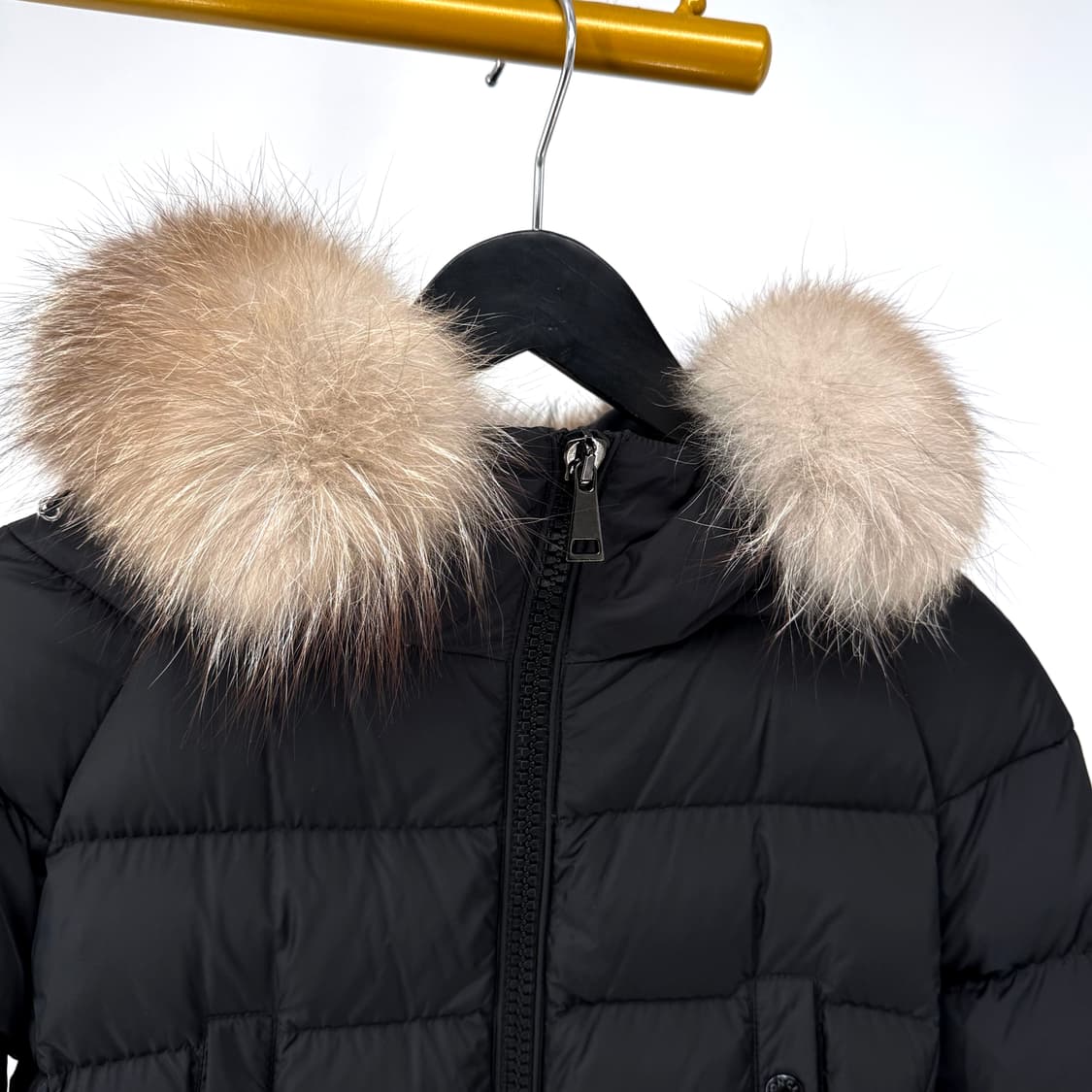 [0사이즈] 몽클레어 클리온 폭스퍼 여성 패딩 블랙 상품이미지6