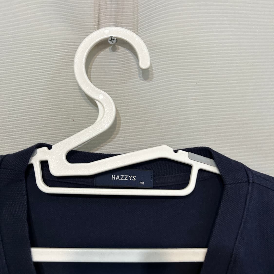 헤지스 남성 니트 가디건 100 상품이미지2