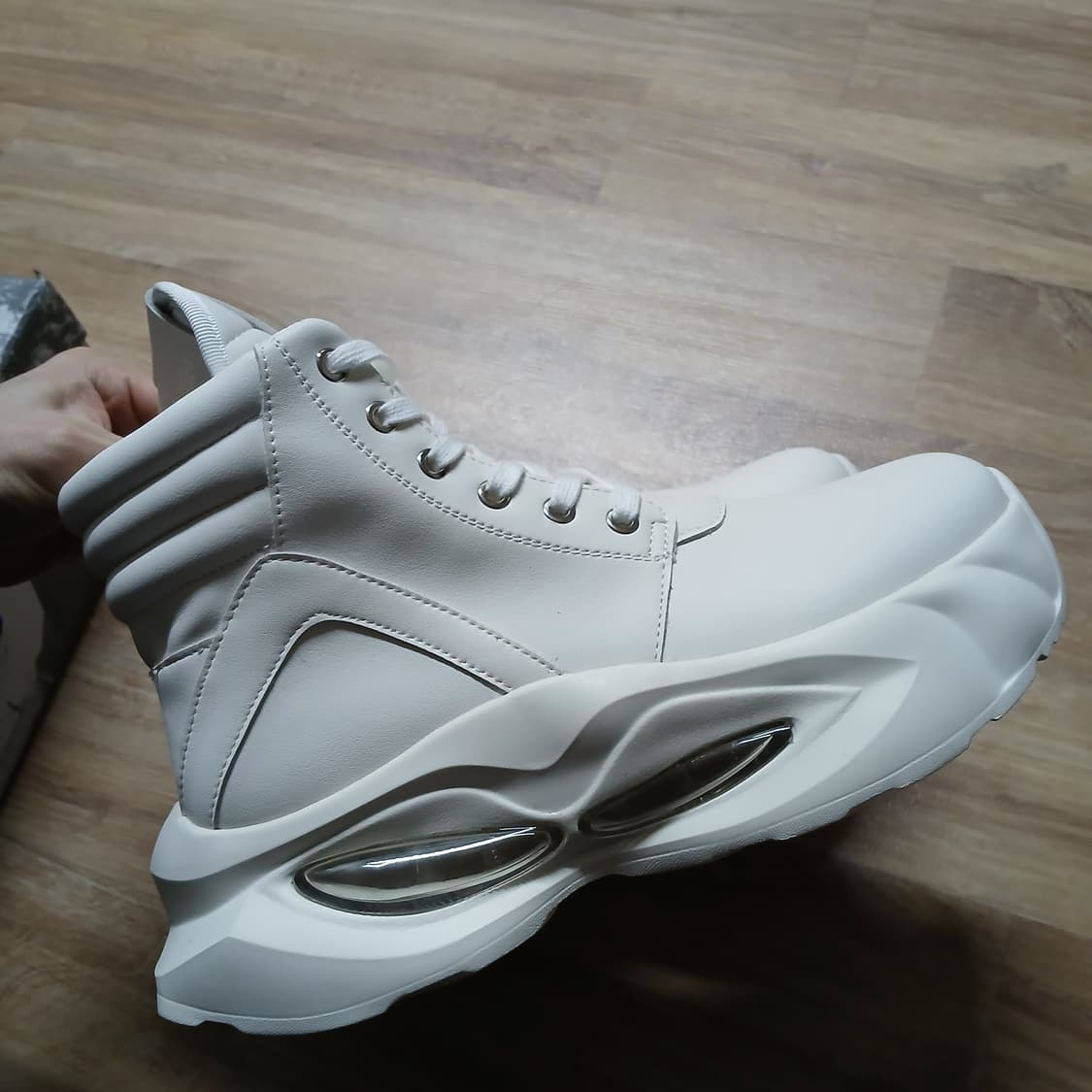 미사용 와이드팬츠랑 잘어울림 에어 하이탑 신발 키높이 운동화 상품이미지7