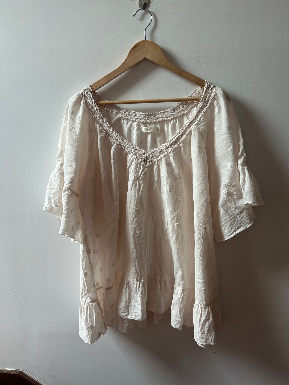 땡땡이 블라우스  상품이미지1