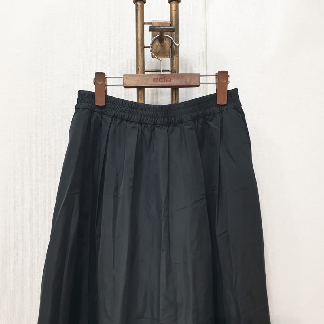 자라 여성 블랙 롱 스커트 플레어 스커트 30~32 상품이미지2