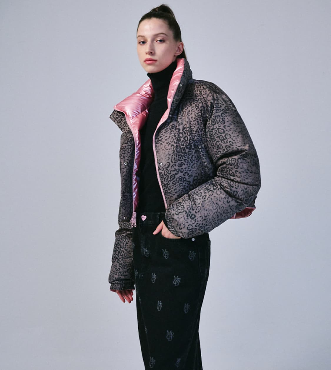 마르디메르크디 레오파드 리버시블 숏 크롭 패딩 상품이미지2