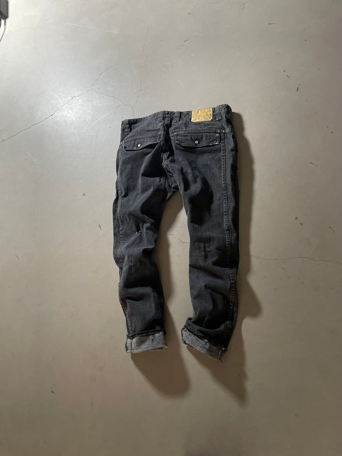화이트마운터링 Distressed Denim Pants 상품이미지2