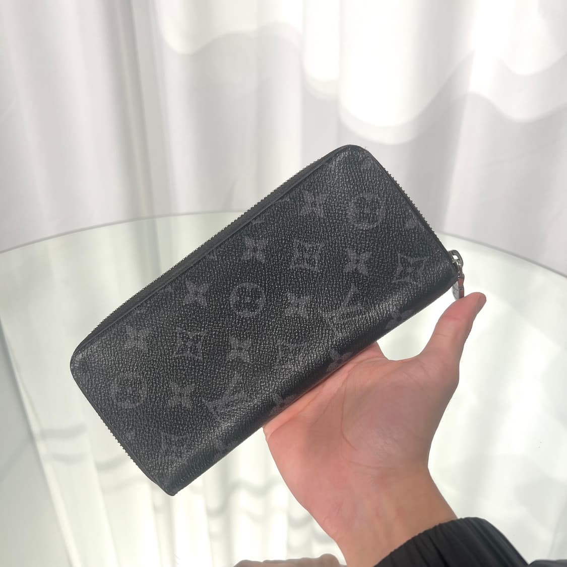 [정품] 루이비통 모노그램 지퍼돌이 장지갑 블랙 상품이미지3