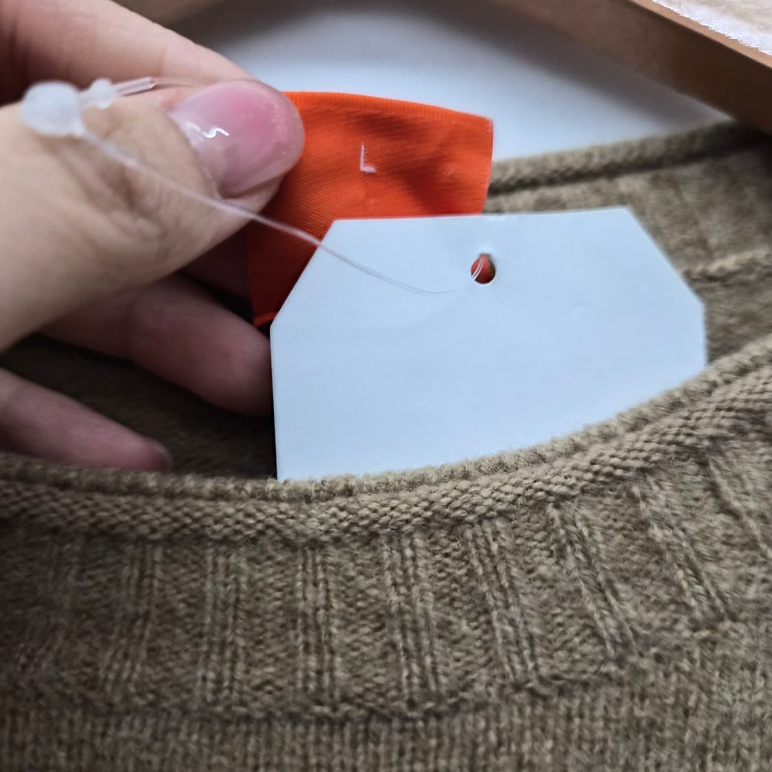 휴고보스 오렌지라벨라인 브라운 니트 남성 L 상품이미지5