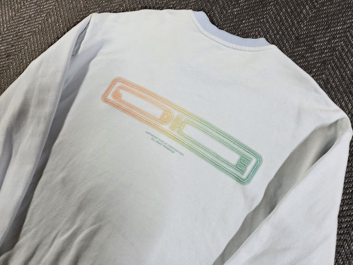 솔리드 옴므 백로고 크루넥 스웻셔츠 맨투맨 상품이미지4