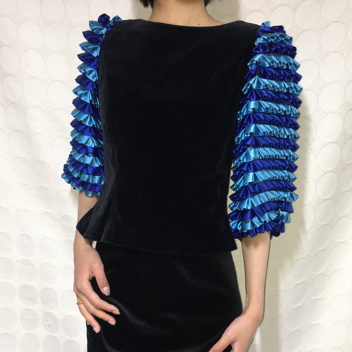 Louis Feraud 실크 벨벳 상의 상품이미지3