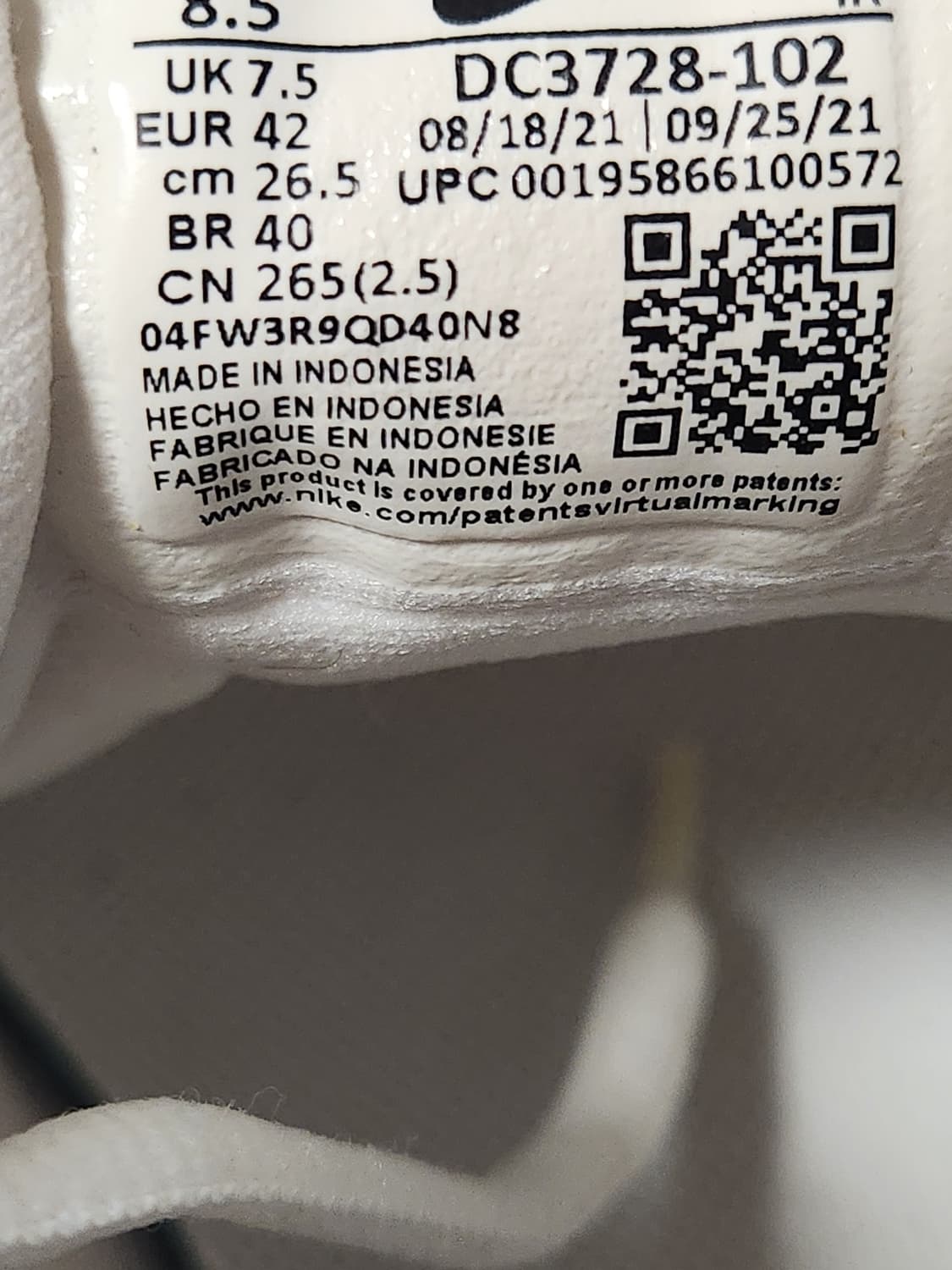 나이키 레볼루션 6 넥스트 네이처 사이즈265 DC3728-102

 상품이미지10