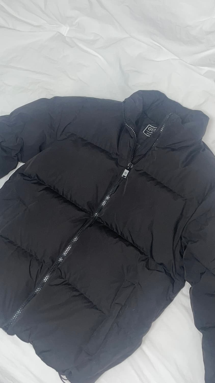 게스 여성 블랙 숏패딩 S 상품이미지3