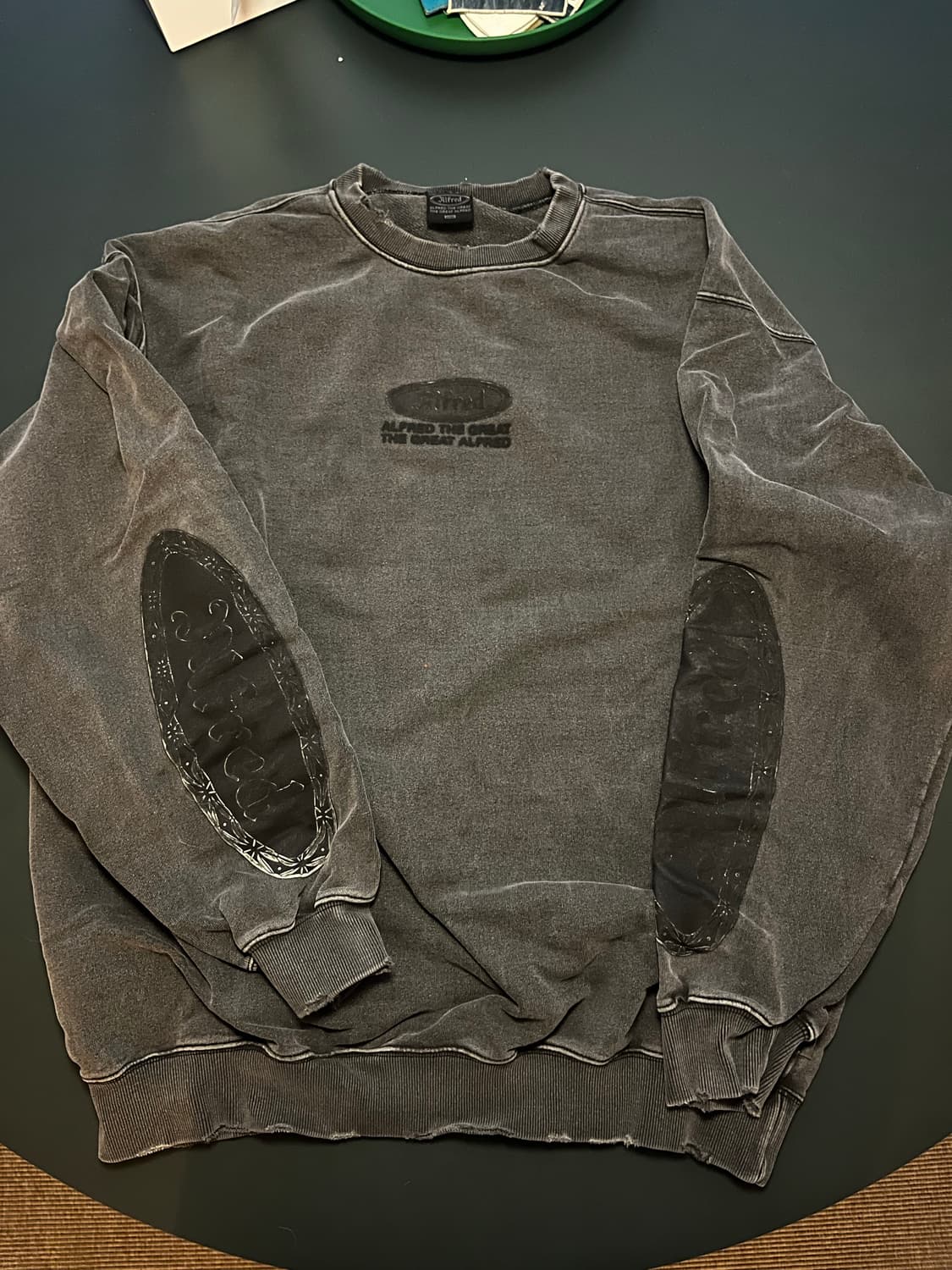 헤리티지 플로스 알프레드 라인 맨투맨 팝니다 상품이미지1