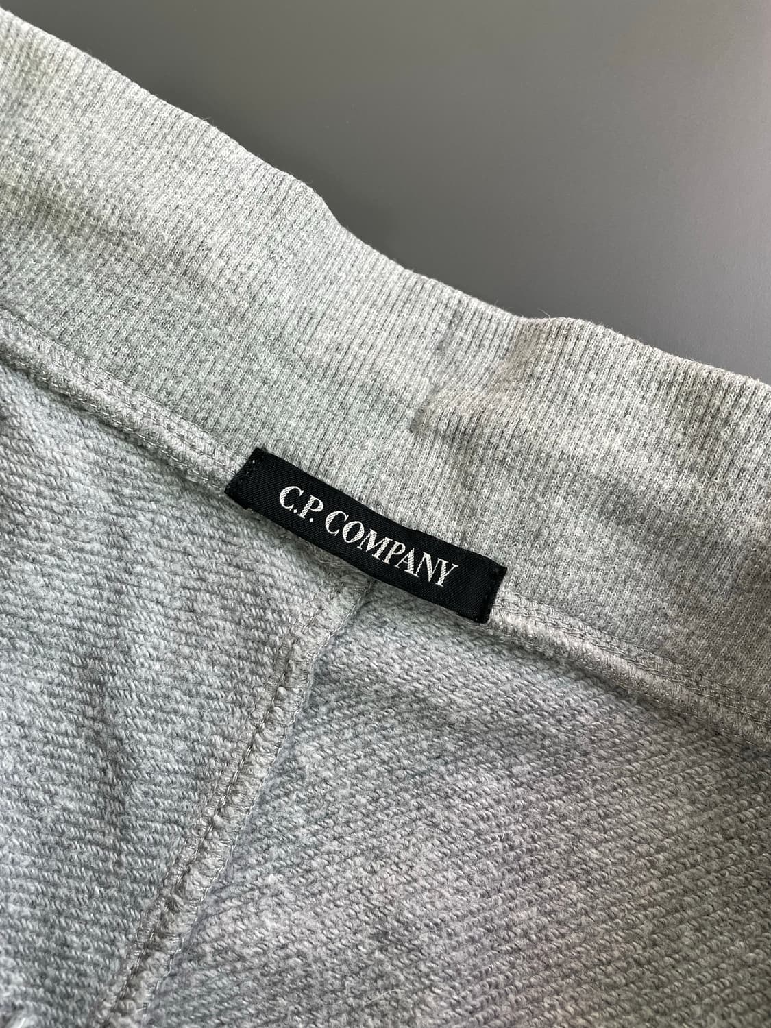 [M] CP컴퍼니 씨피 컴퍼니 렌즈 코튼 트레이닝 팬츠 상품이미지9