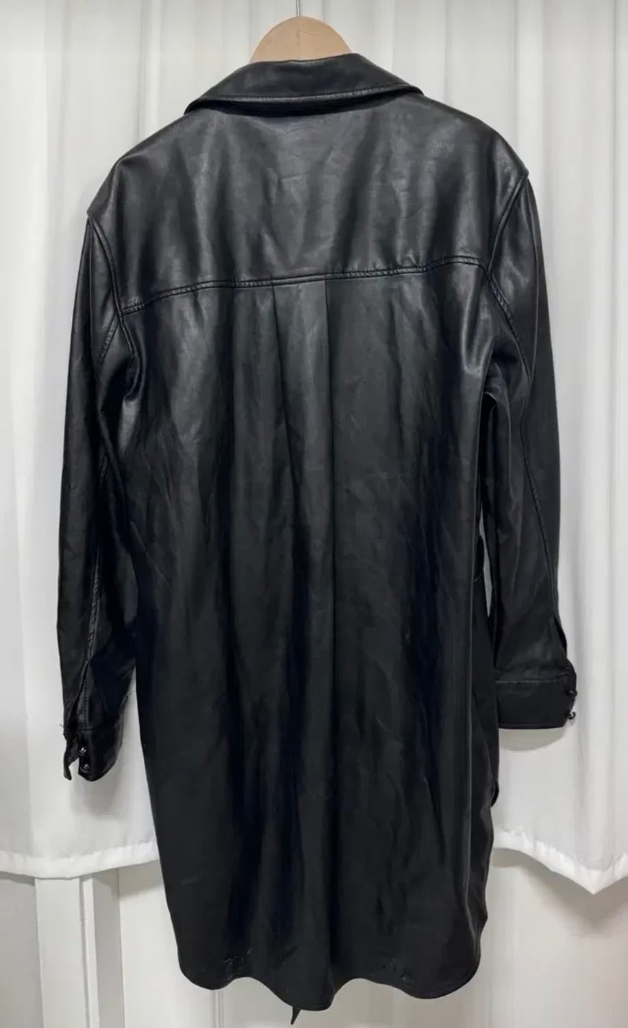 H&M 블랙 레더 셔츠형 롱 자켓 ops 상품이미지4