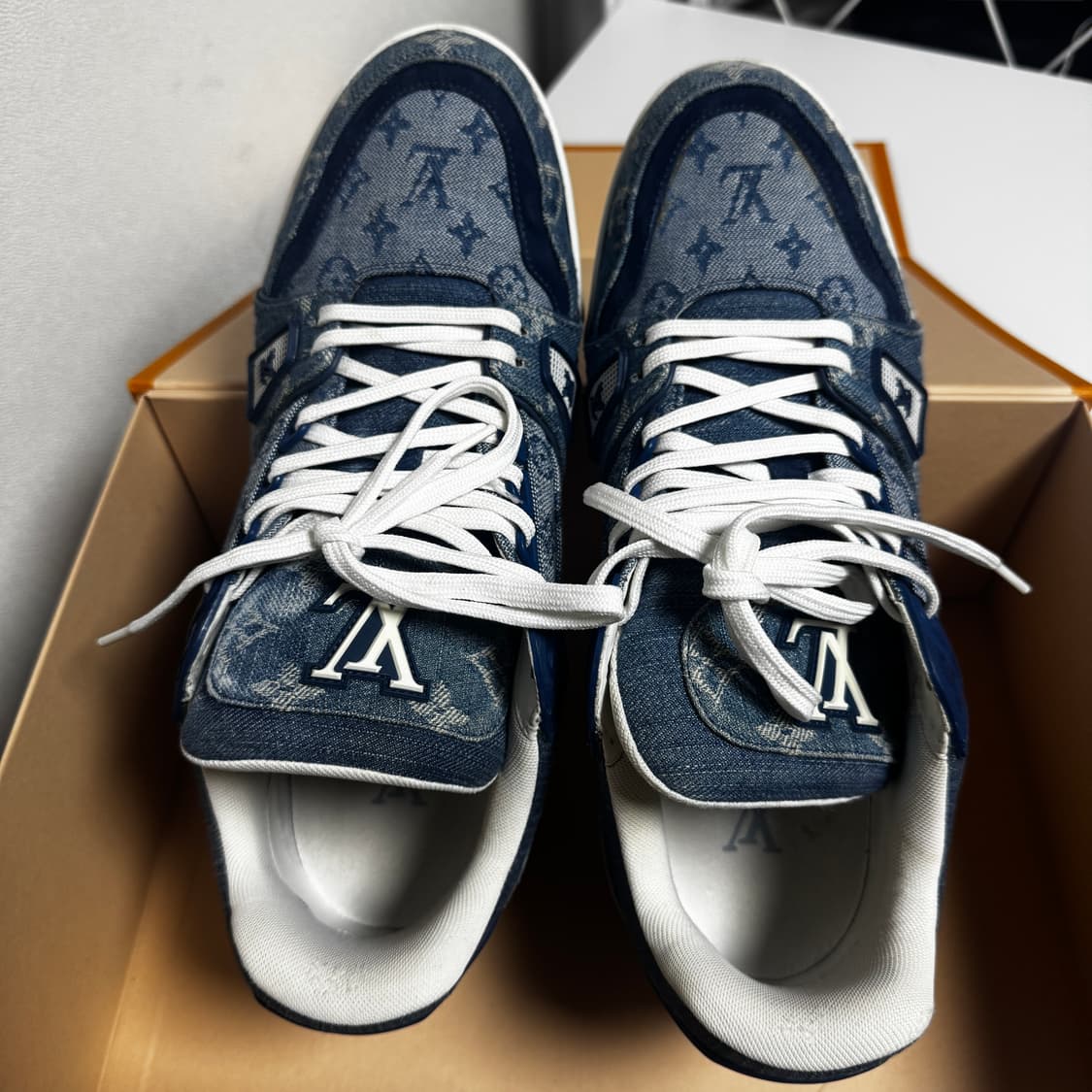 루이비통 LV 트레이너 모노그램 데님 블루 스니커즈 9 상품이미지2