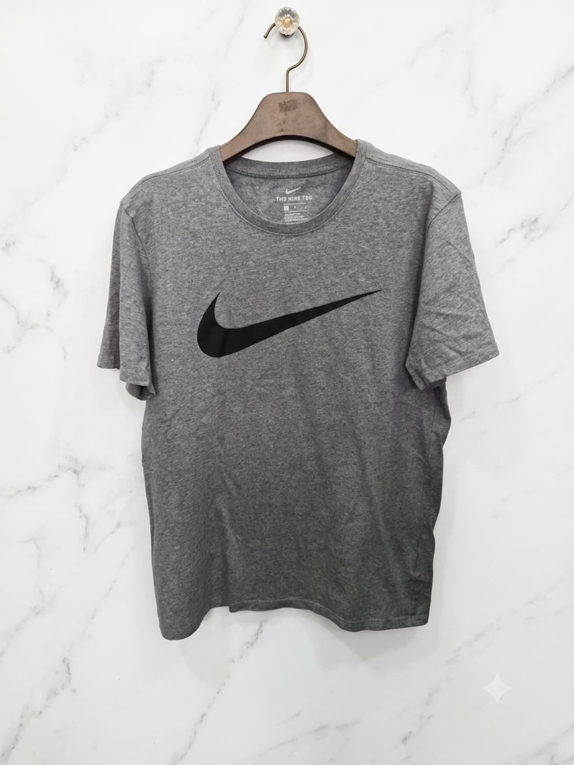 L,100 )) NIKE 나이키 반팔티셔츠! 그레이&블랙~ 상품이미지1