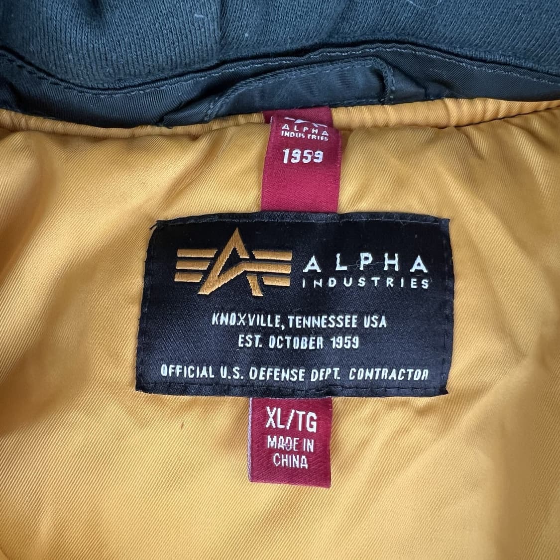 10s 알파 인더스트리 MA-1 D-TEC 후드 자켓 상품이미지3