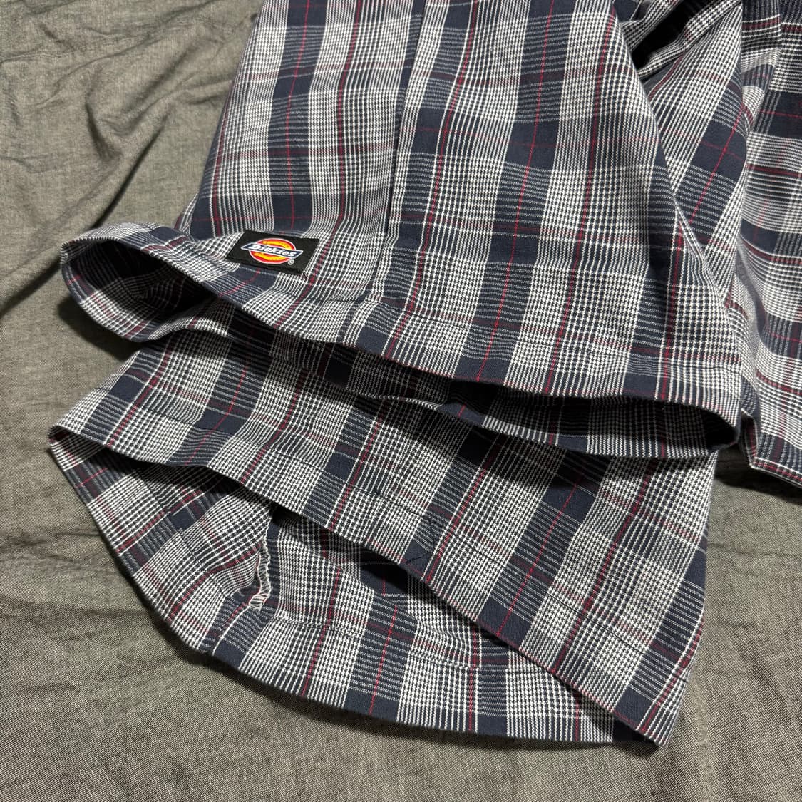 13" Multi-Use Pocket Plaid Shorts 상품이미지7
