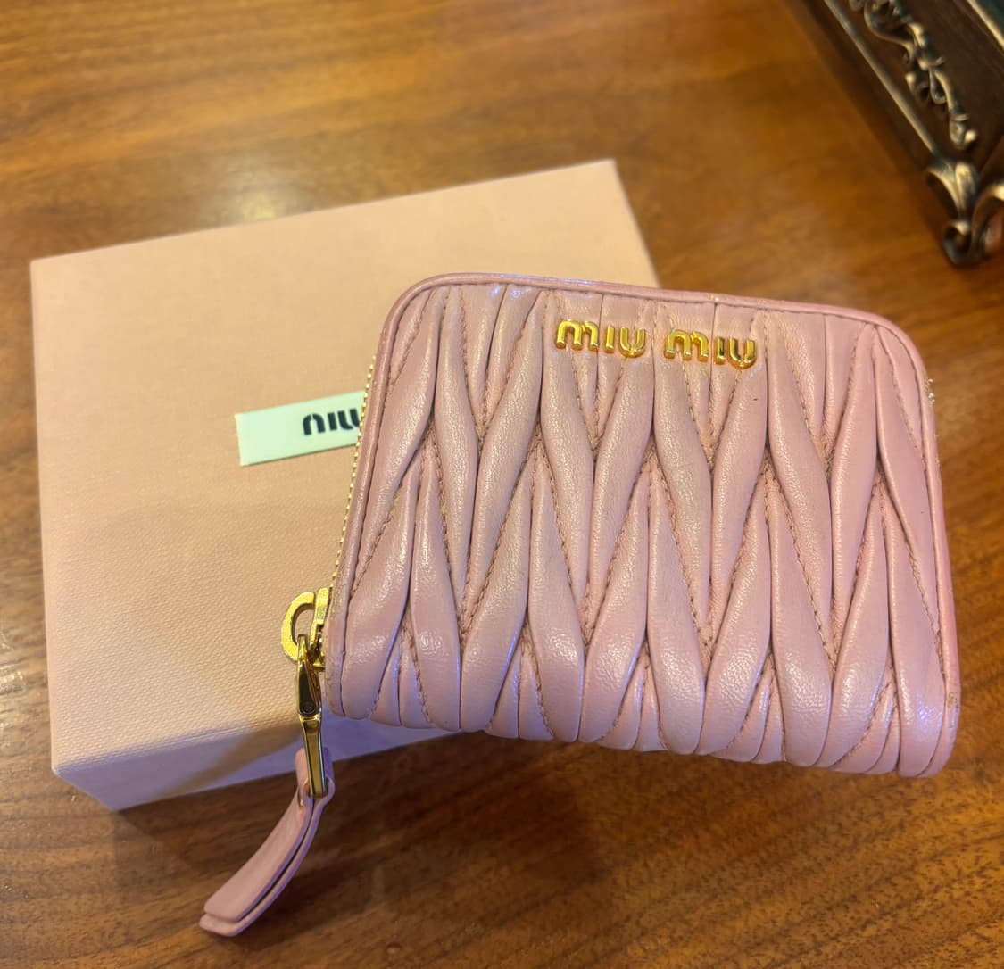 미우미우 마테라쎄 반지갑 핑크 (정품) 상품이미지1