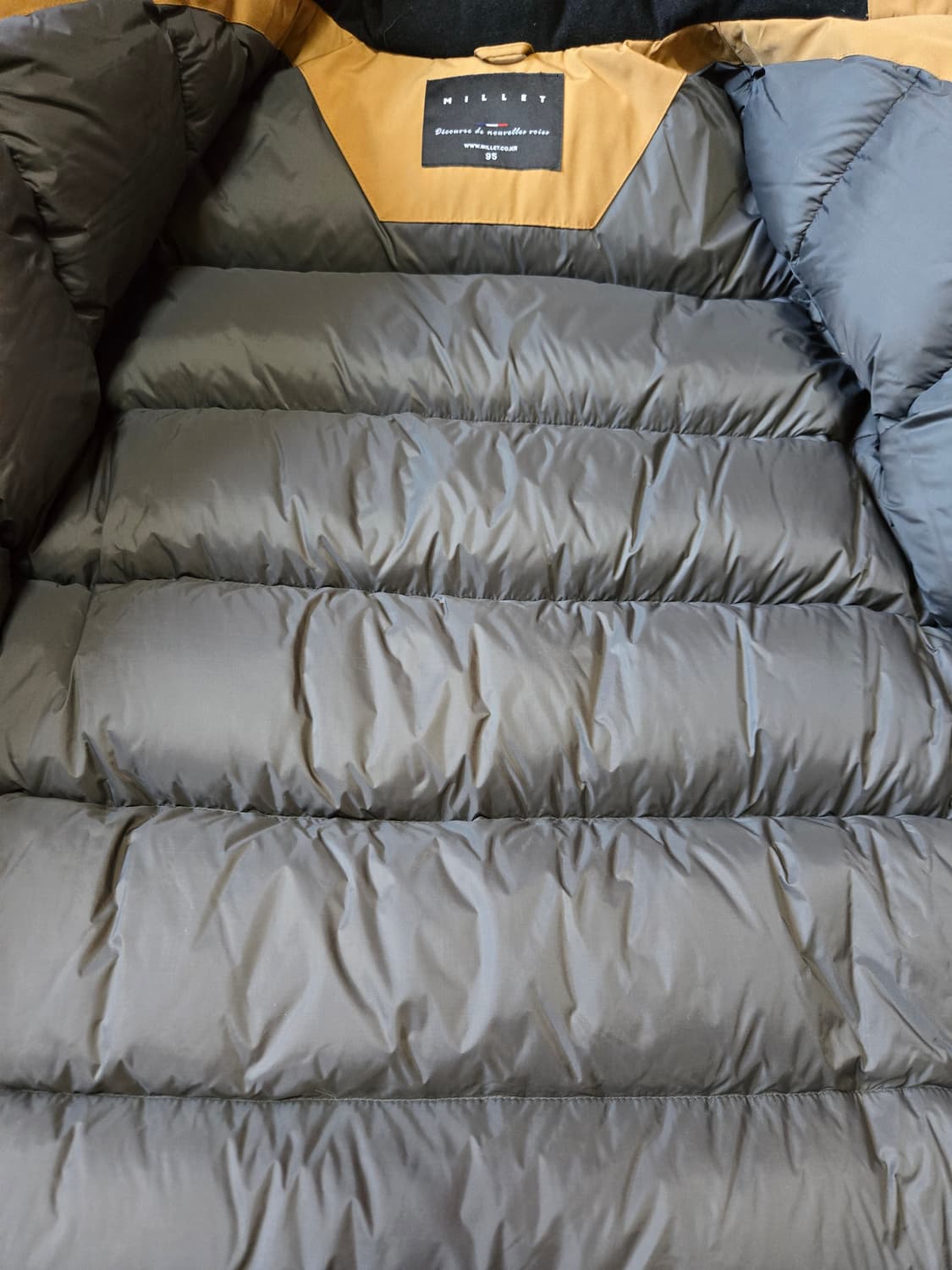 밀레 남성 헤비 다운 패딩(새상품컨디션) 상품이미지8