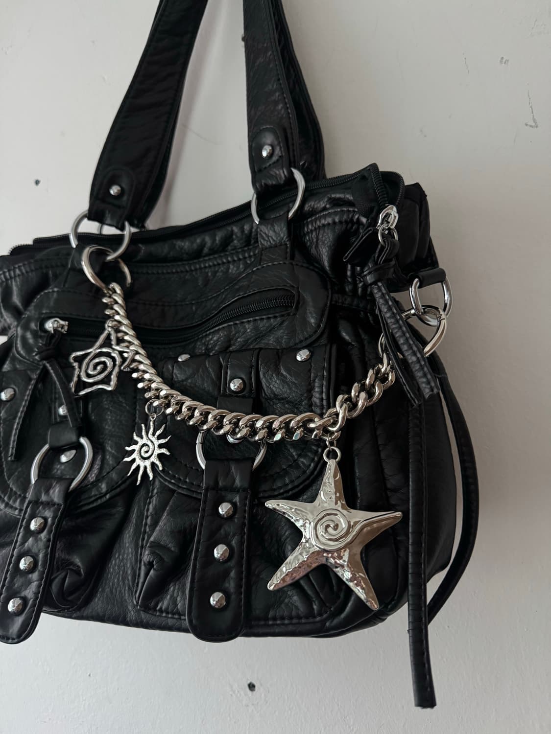 투포켓 스터드 빈티지무드 레더 숄더 크로스백 상품이미지3