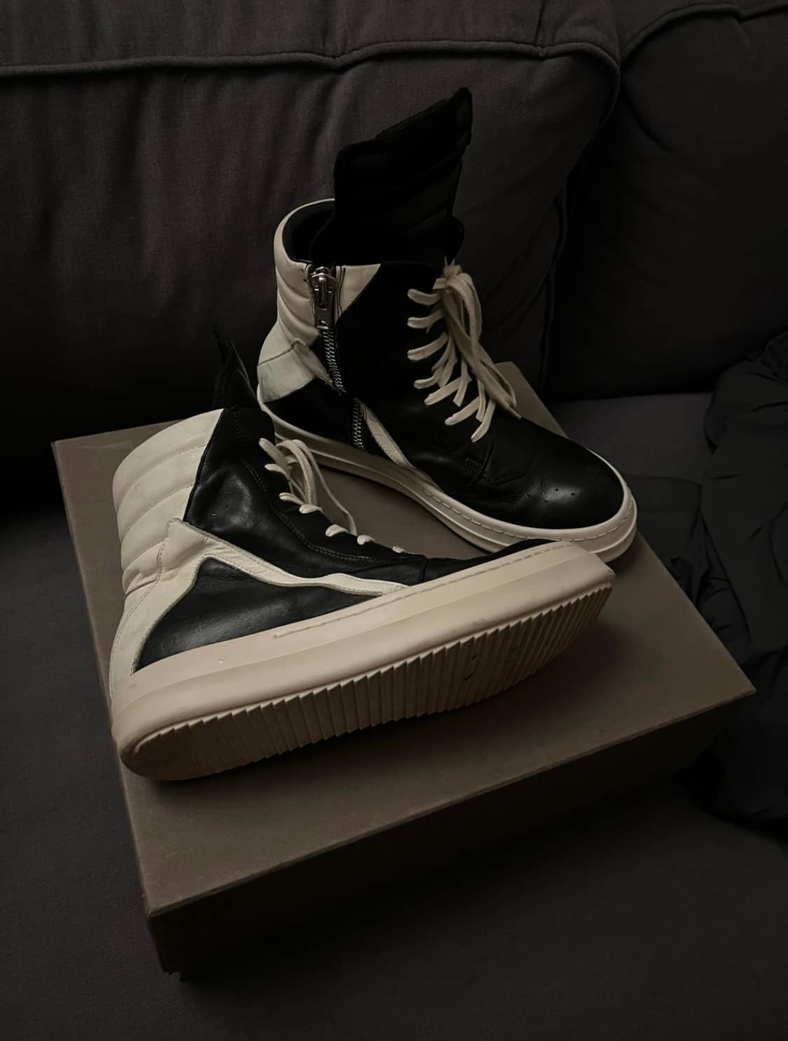 릭오웬스 지오바스켓 밀크블랙 41 size 상품이미지1