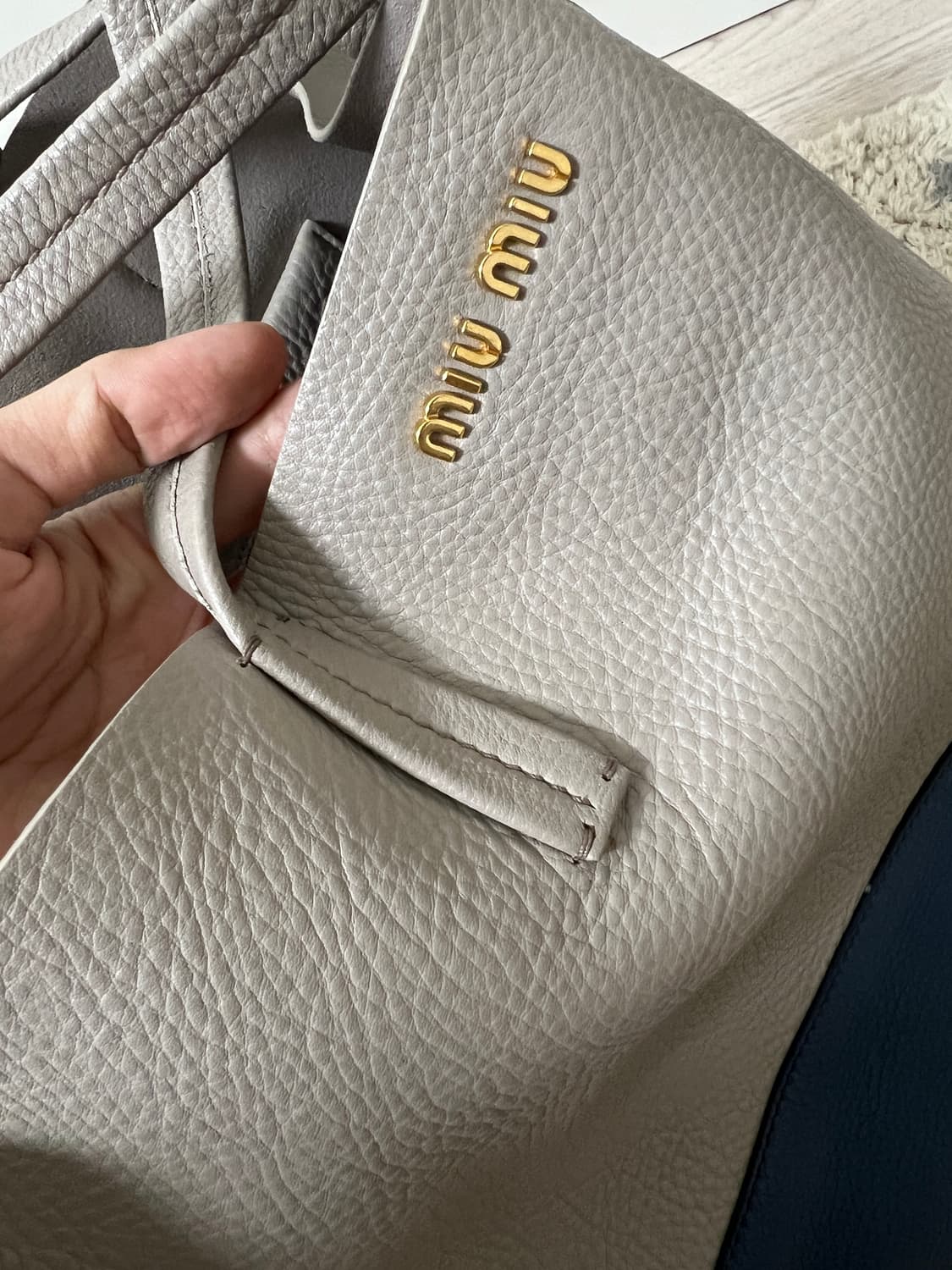 Miumiu 미우미우 숄더 토트백 상품이미지3