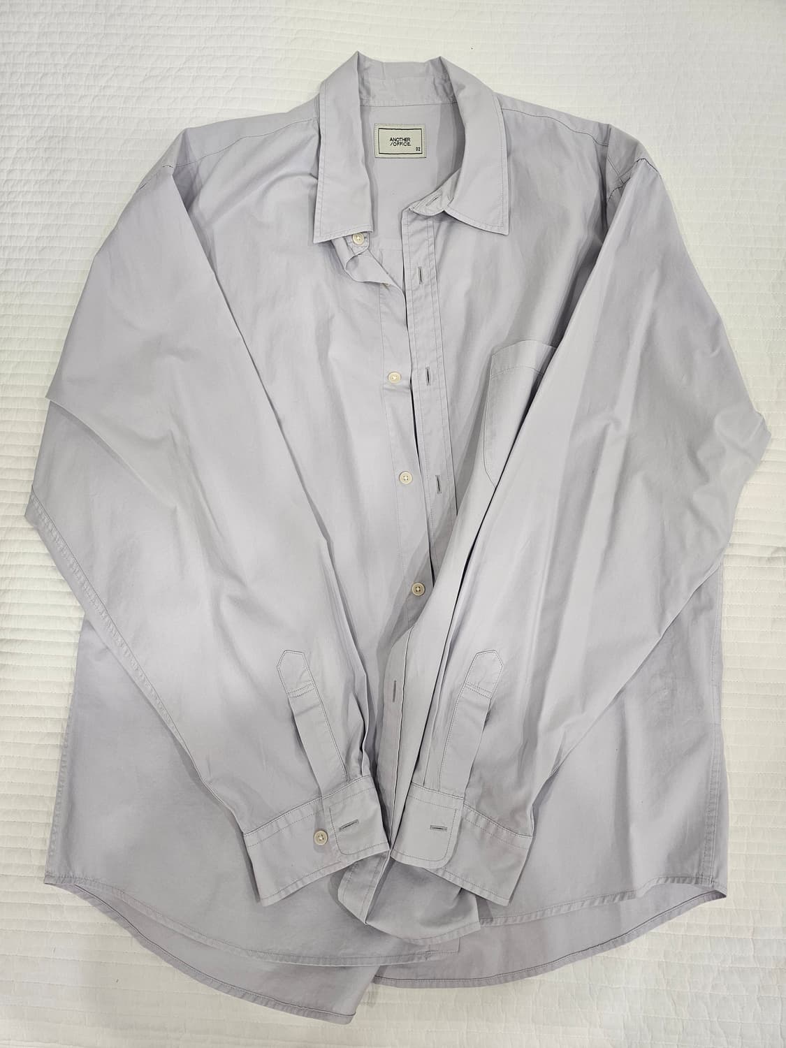 어나더오피스 컴피셔츠 상품이미지1