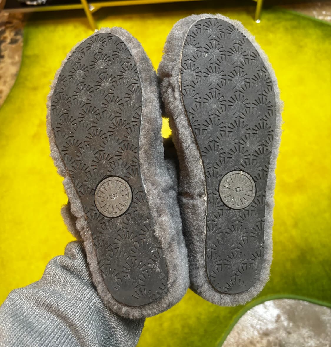 UGG Fuzz Yeah 슬리퍼  상품이미지6