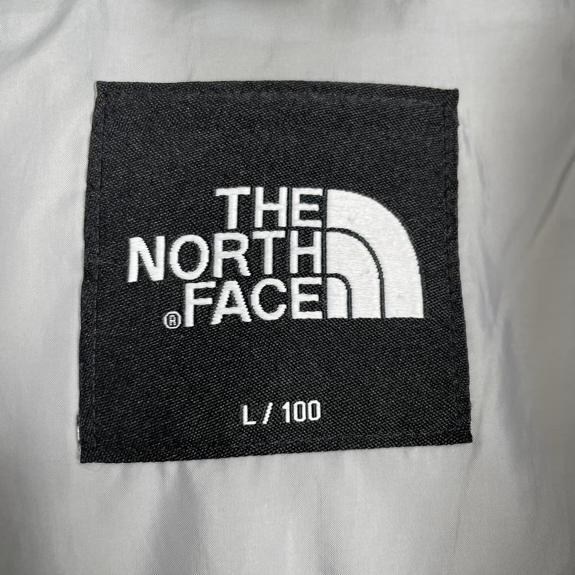 노스페이스 화이트 패딩 상품이미지7