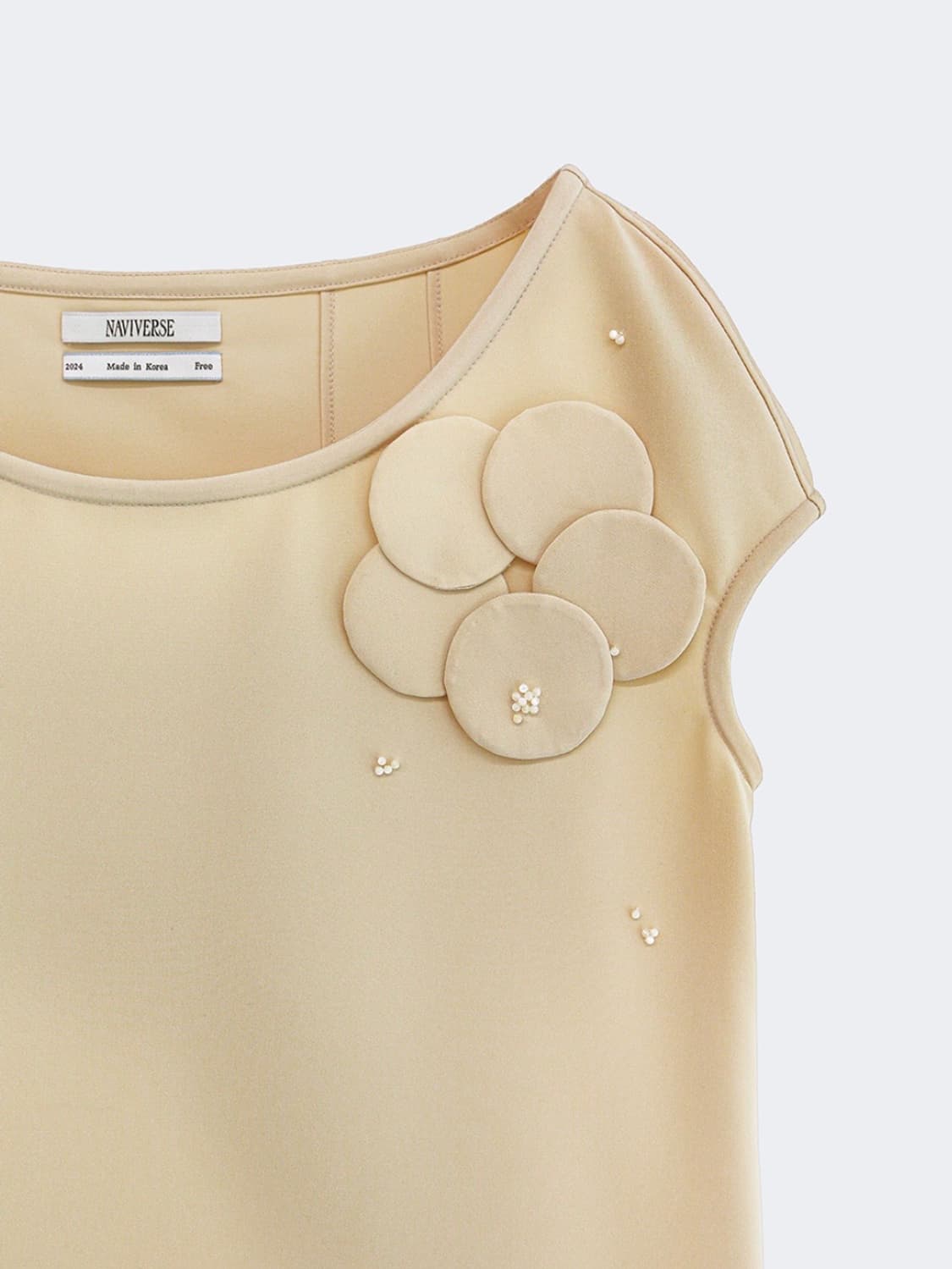 나비버스 비즈 탑 베이지 Beads Applique Top_Beige 상품이미지2