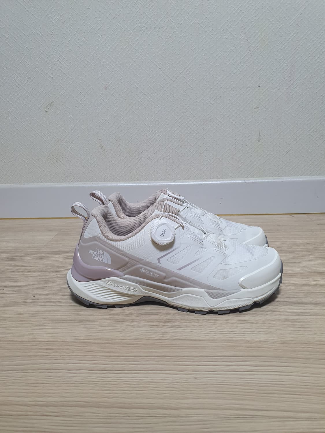 노스페이스 고어텍스 트레킹화 245 상품이미지1