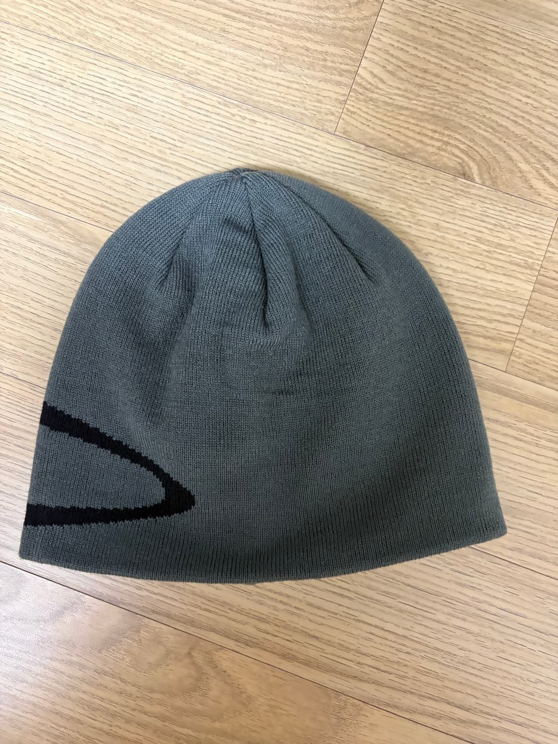 미스치프 롬버스 비니 차콜 상품이미지2