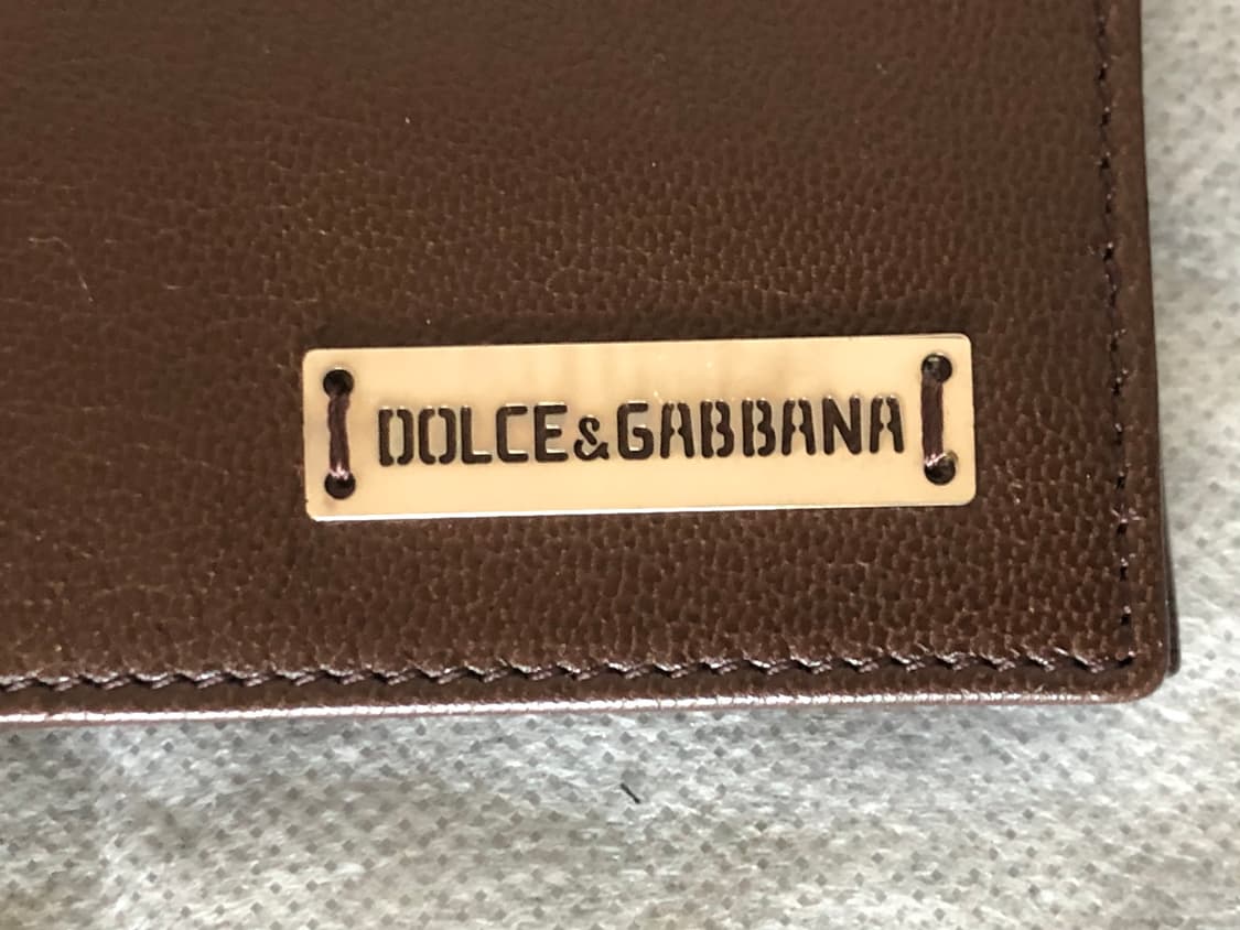 돌체앤가바나 로고 플레이트 반지갑 상품이미지8