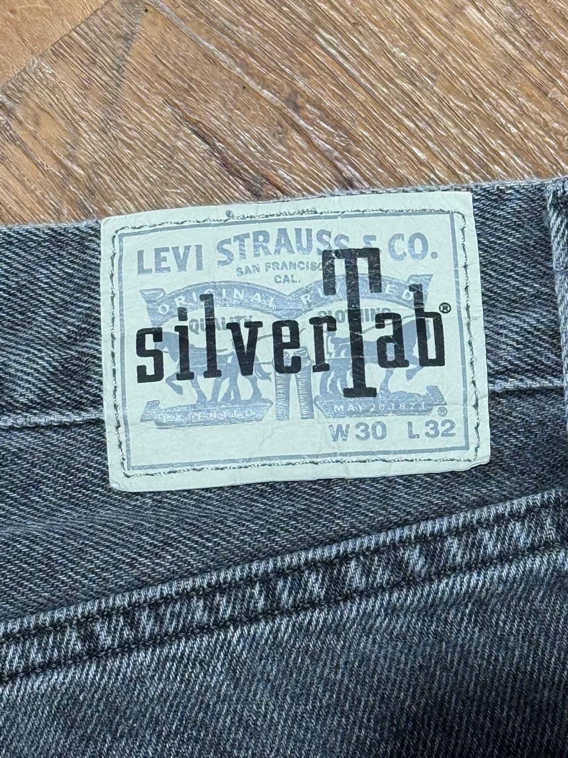 리바이스 실버탭 루즈 워시드 그레이 데님 팬츠 상품이미지5