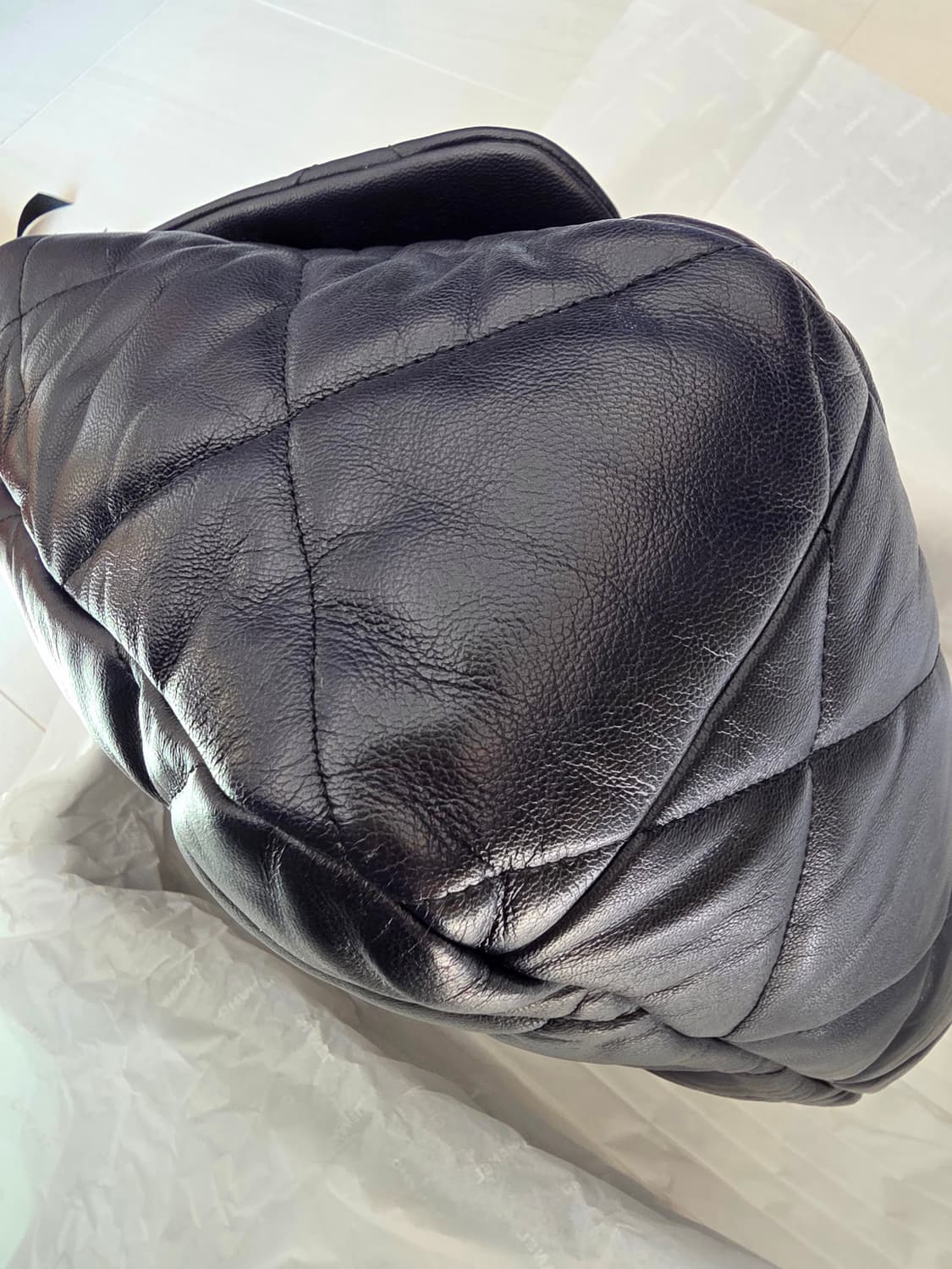 샤넬 19백 맥시사이즈 상품이미지4