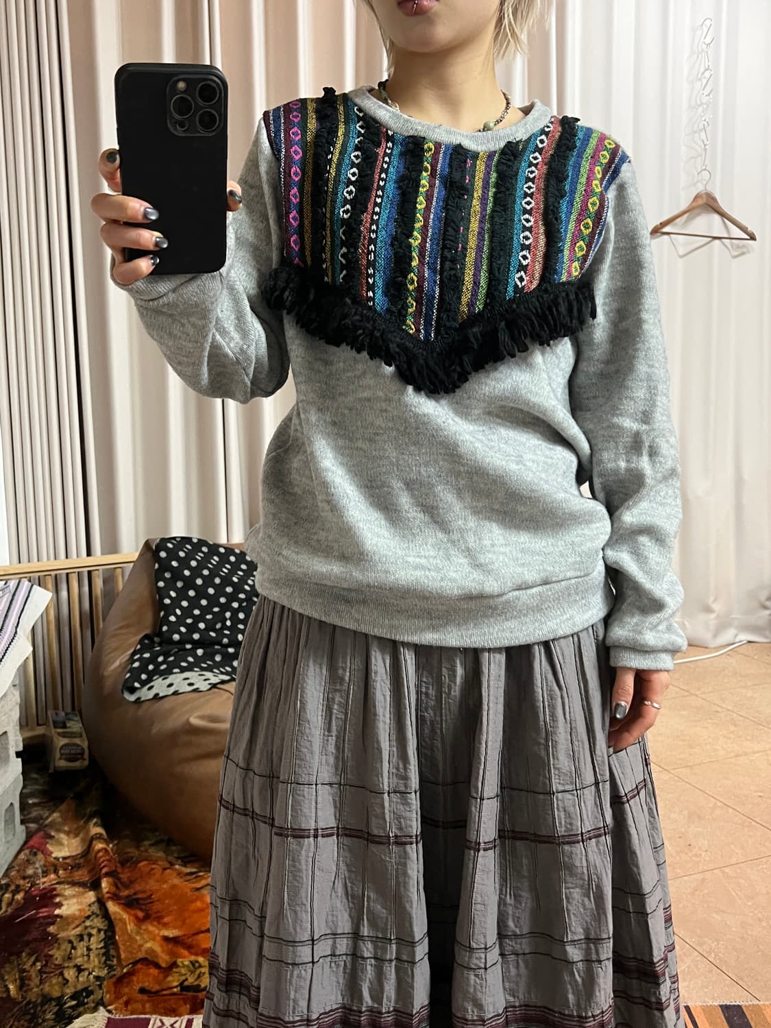 빈티지 에스닉 디테일 긴팔 니트 상품이미지1