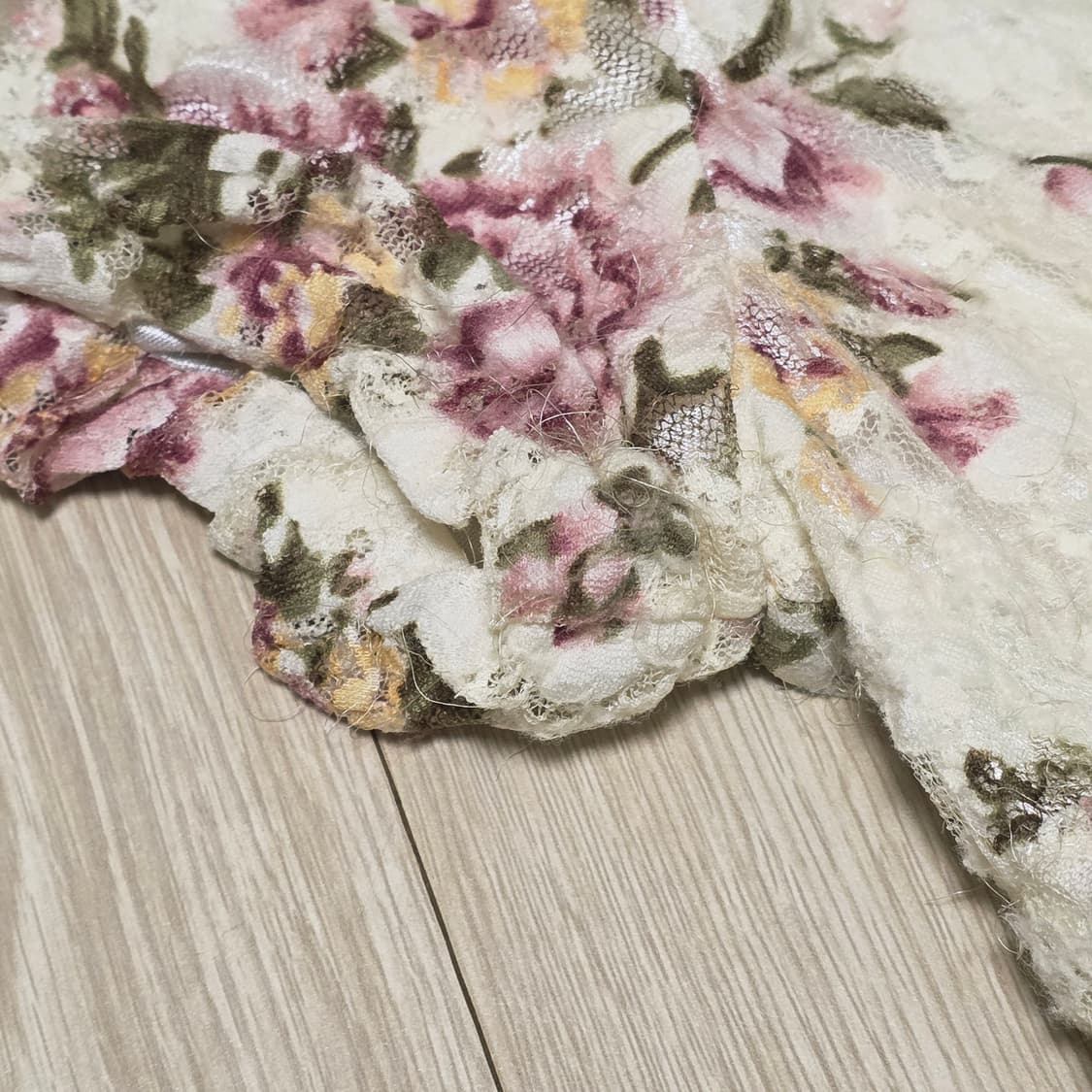 핀터깔 플라워 레이스 모리걸st 로맨틱 퍼프블라우스 상품이미지6