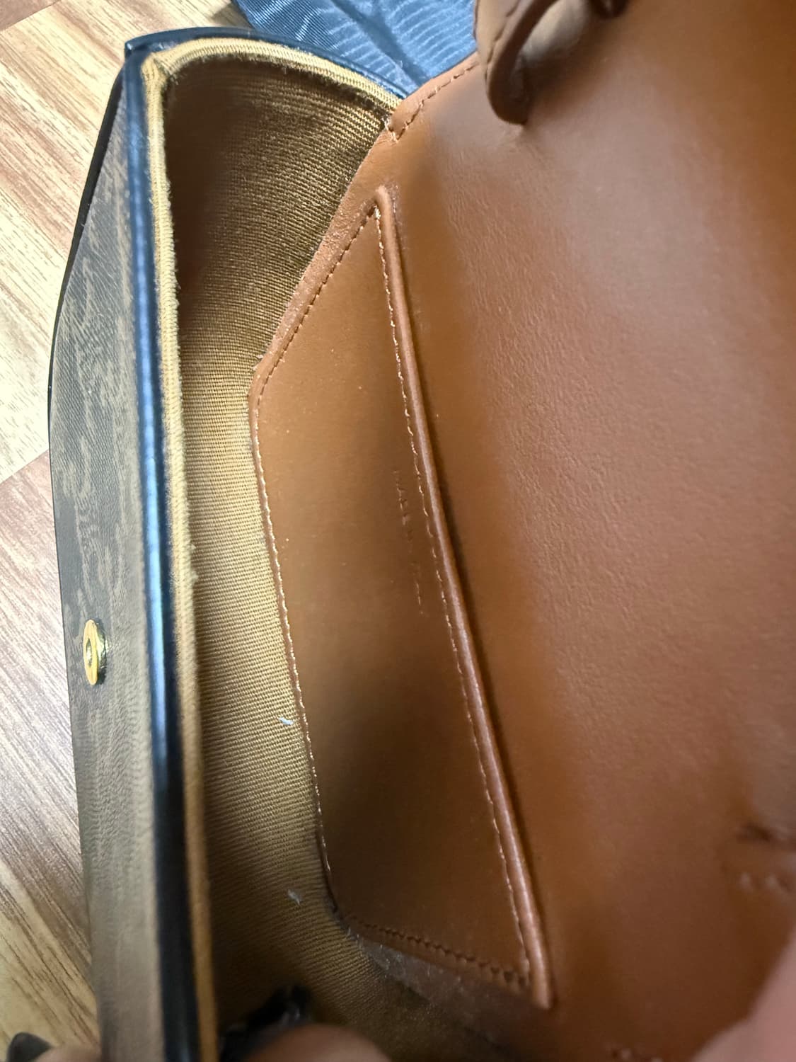 셀린느 미니 클로드 트리오페 탄✨ 상품이미지2