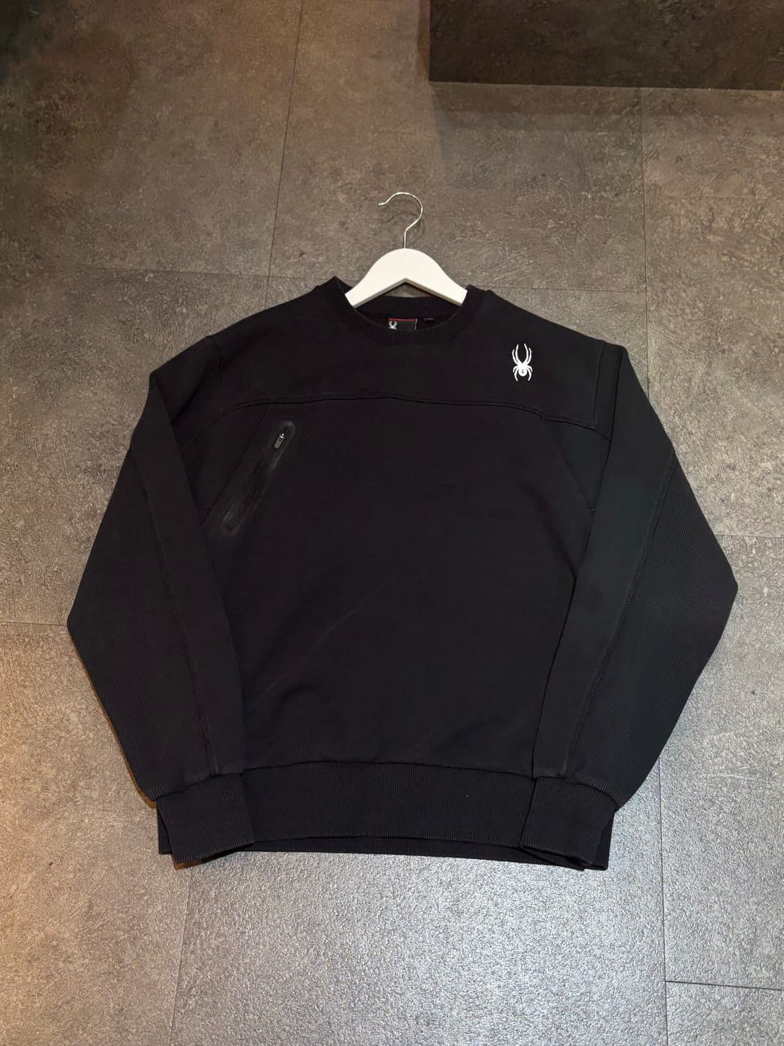 스파이더 맨투맨 블랙 L사이즈 상품이미지2