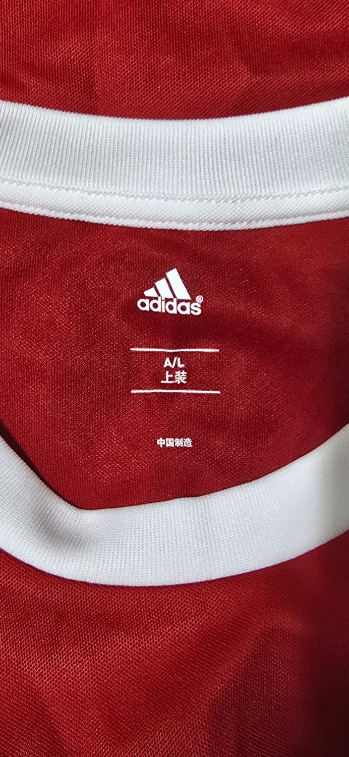 아디다스 빨간색 반팔 티셔츠 L 상품이미지3